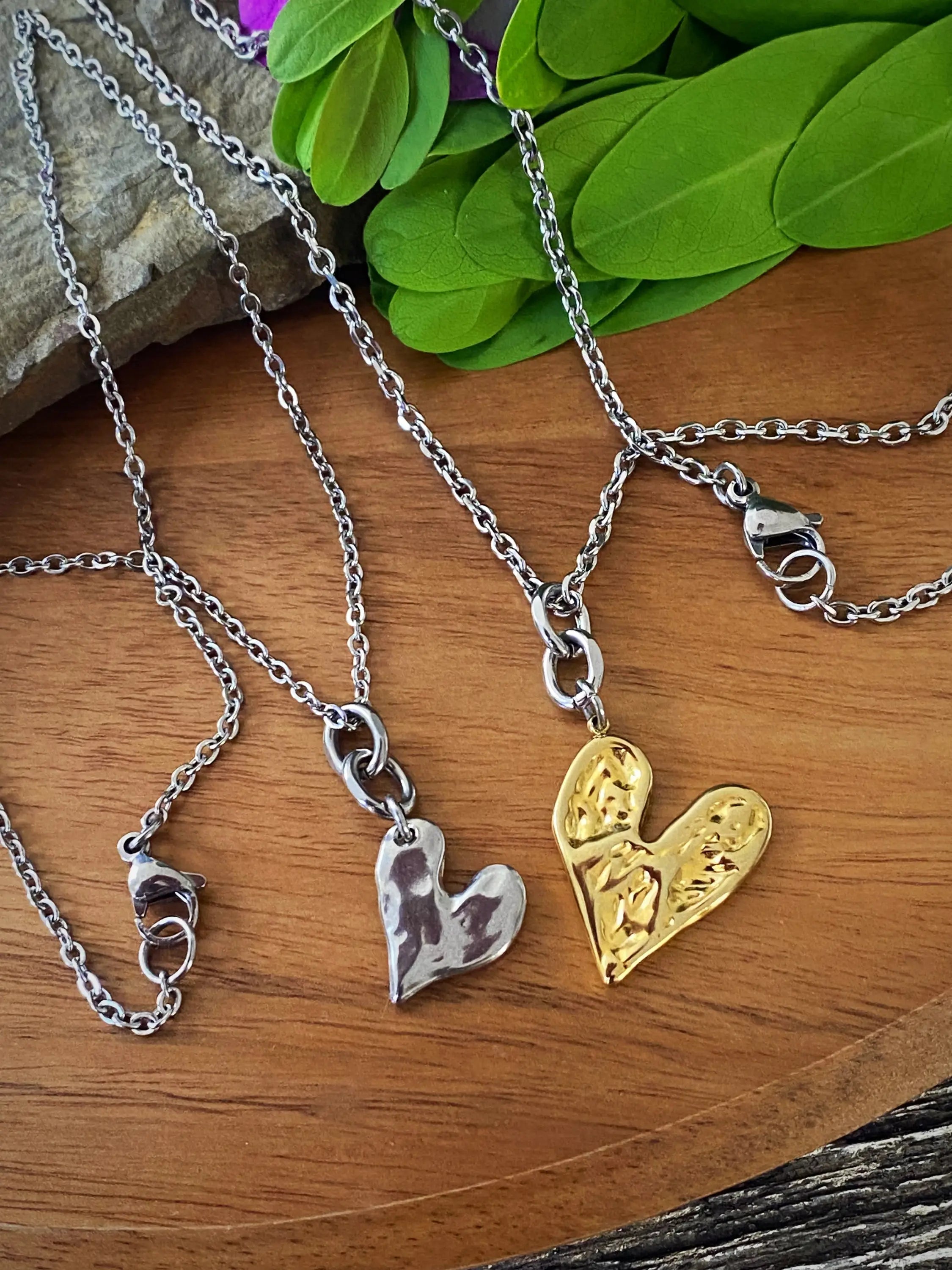 REBEL HEART NECKLACE